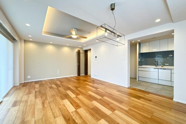 エンブレム目黒茶屋坂