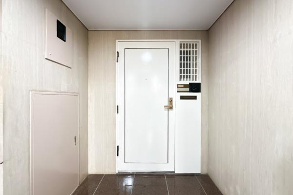 エンブレム目黒茶屋坂