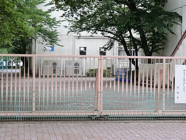 大田区大森東1丁目の新築一戸建(大田区立大森東小学校)