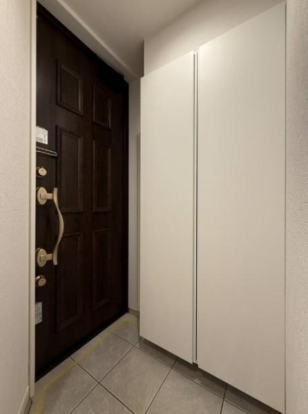 大田区中馬込1丁目の中古一戸建て(玄関)