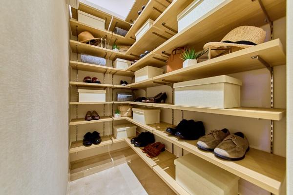 恵比寿ガーデンテラス壱番館(収納)