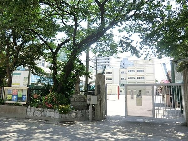 大森駅前住宅2号棟(品川区立鈴ケ森小学校)