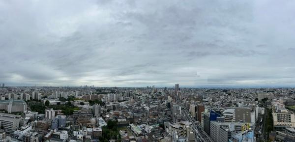 プリズムタワー