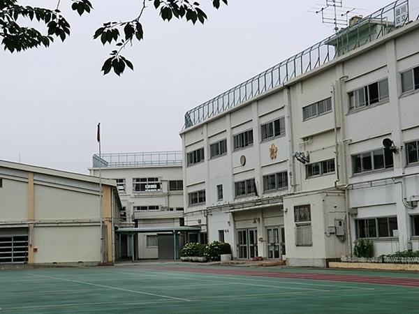 第一東個マンション(品川区立鮫浜小学校)