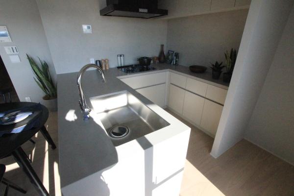 駒場パーク・ホームズ