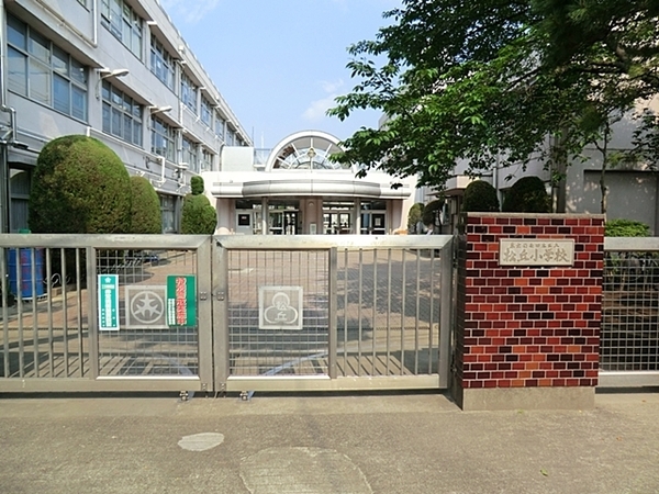 桜ハウス(世田谷区立松丘小学校)