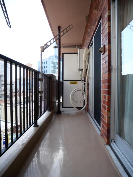 シャンボール三軒茶屋