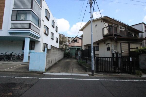 世田谷区下馬２丁目の土地