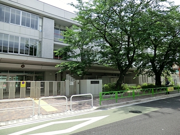 駒沢ガーデンハイツＡ棟(世田谷区立駒沢小学校)