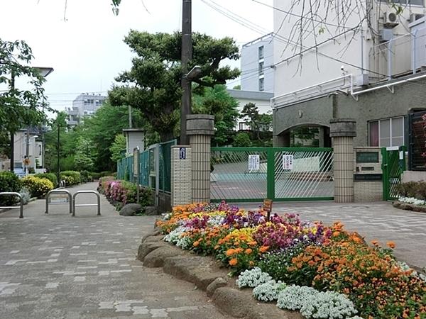 ミニカムマンション(目黒区立第十一中学校)