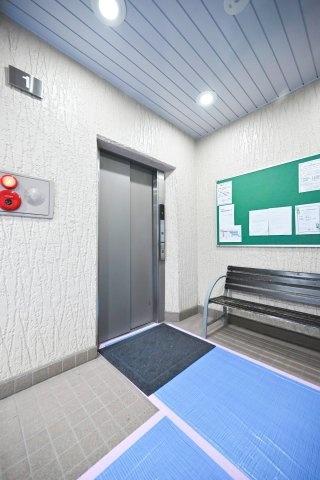 五反田ロイヤルハイツ
