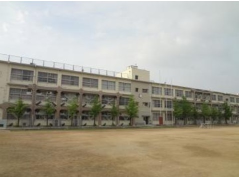 八尾市八尾木6丁目の中古一戸建て(八尾市立曙川小学校)