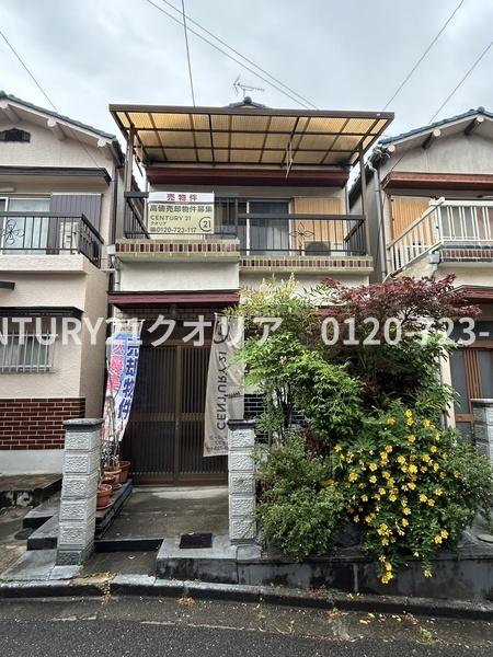 八尾市曙町３丁目の中古一戸建
