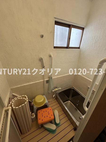 八尾市曙町３丁目の中古一戸建て