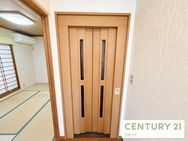 八尾市服部川９丁目の中古一戸建て