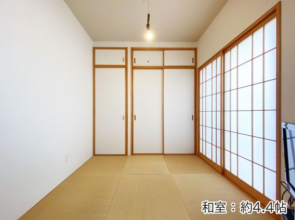 レーヴ首里石嶺本通り2