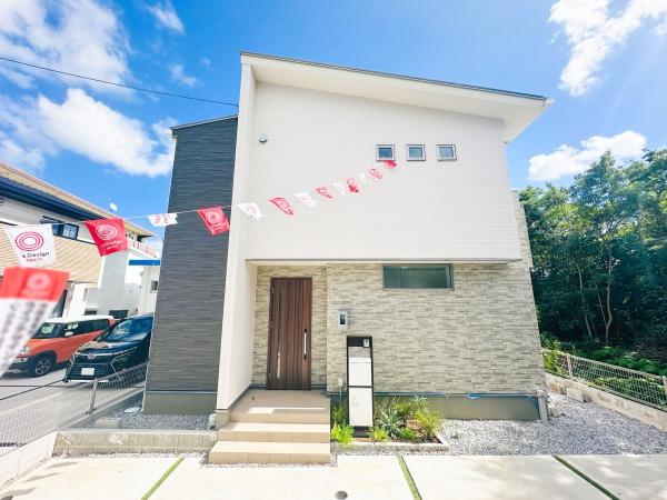 沖縄市大里３丁目の中古一戸建て
