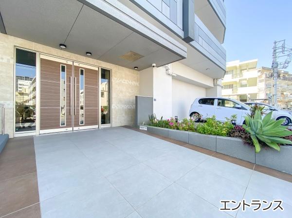 プレサンスロジェ浦添城間ヴォール