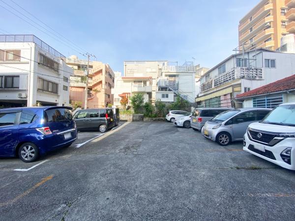那覇市寄宮２丁目の土地