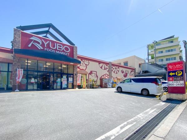 コートヴィレッジ那覇(国場りうぼう)