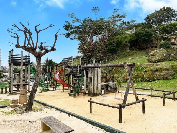 浦添市牧港2丁目の中古一戸建て(伊祖公園)
