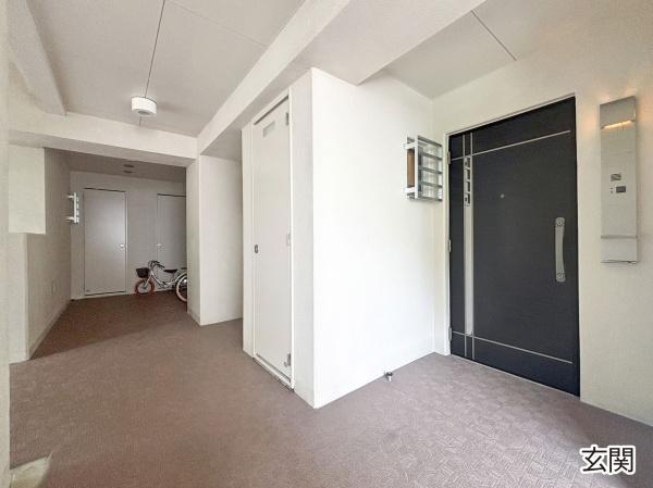 シャールレーク首里城公園4号棟(玄関)