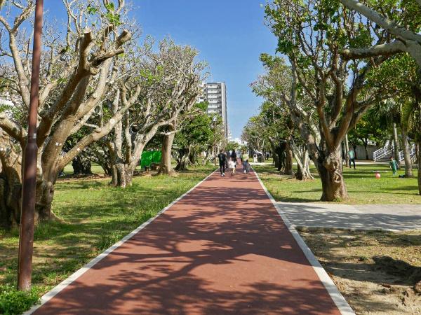 那覇市安謝2丁目の中古一戸建て(新都心公園)