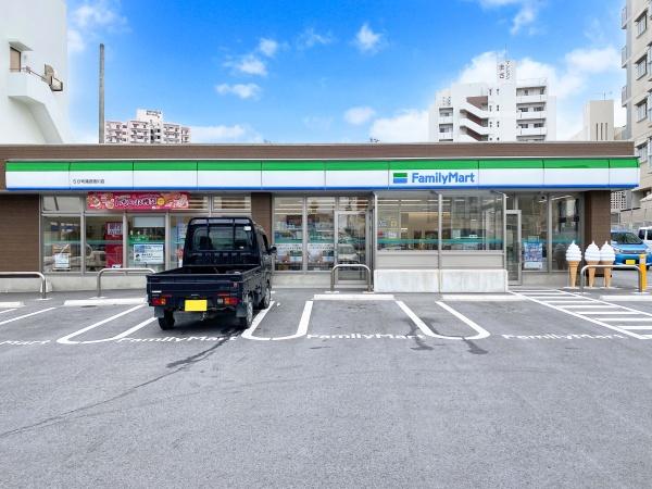 サザンパレスマンション浦添港川2号棟(ファミリーマート５８号浦添港川店)