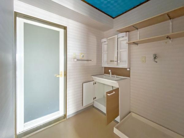 サザンパレスマンション浦添港川2号棟