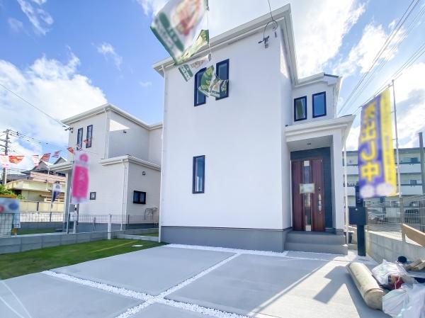 ハートフルタウン浦添市牧港1丁目322・A棟／全2棟