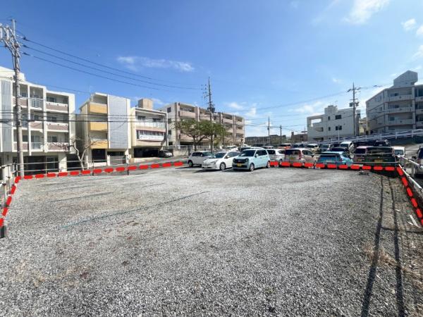 那覇市真嘉比１丁目の土地