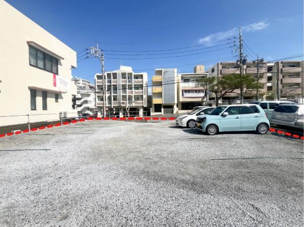 那覇市真嘉比１丁目の土地