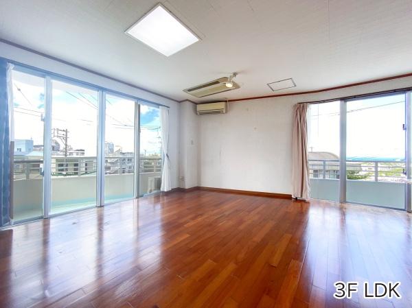 浦添市経塚１丁目の中古一戸建て