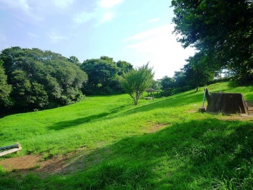 横浜市緑区東本郷３丁目の土地(東本郷公園)