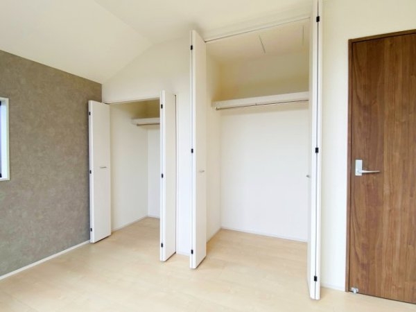 ブルーライン「中川」新築戸建て