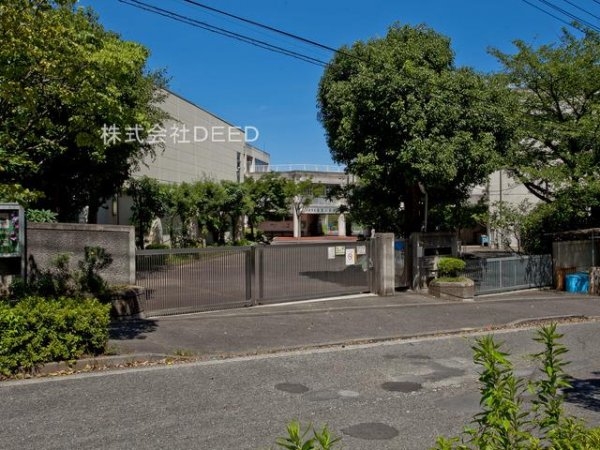 川崎市多摩区菅馬場3丁目の土地(川崎市立南菅小学校)
