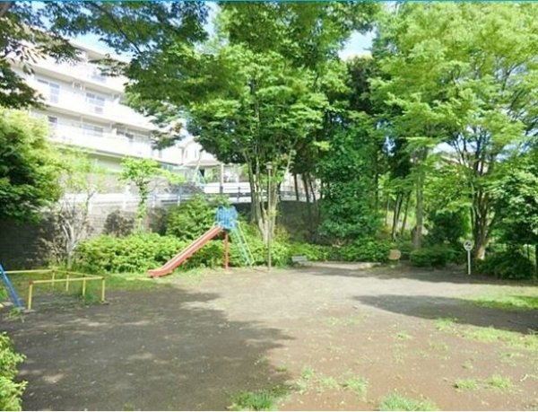 川崎市多摩区南生田2丁目の中古一戸建て(高石あかね公園)