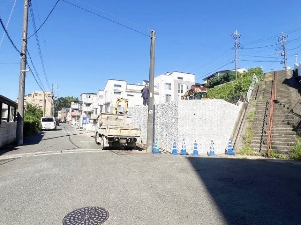 小田急線「生田　売地」