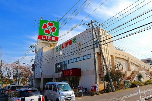クレッセント鷺沼(ライフ東有馬店)