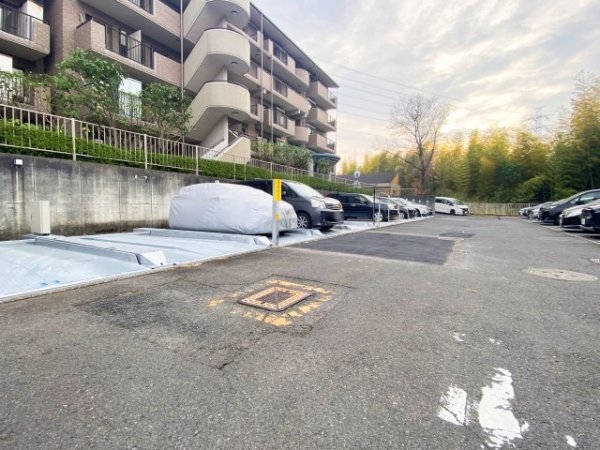 小田急線「新百合ヶ丘」新ゆりグリーンタウン楠街区1号棟
