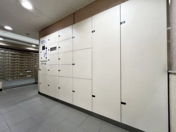 ブルーライン「北新横浜」ルイシャトレ新横浜ガーデンスクウェア