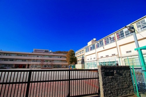 JR横浜線「小机」モアクレスト新横浜(横浜市立城郷小学校)