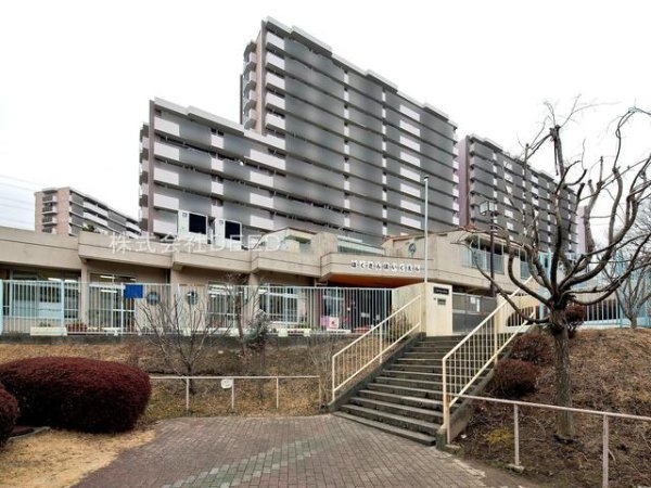 新ゆりグリーンタウンアカシア街区1号棟(白山保育園)