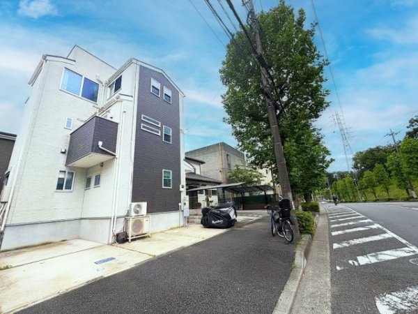 横浜市青葉区鴨志田町の中古一戸建て