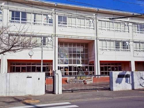 ダイヤパレス日吉イースト(川崎市立夢見ケ崎小学校)