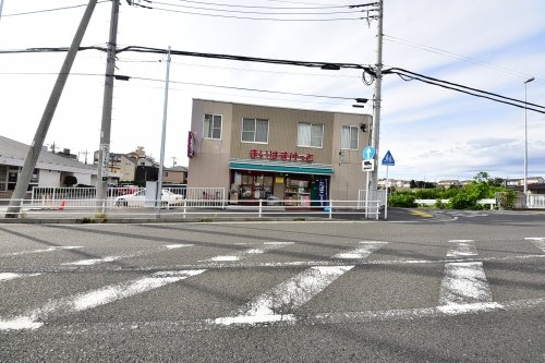クレッセントアクアポリス(まいばすけっと横浜青砥町店)