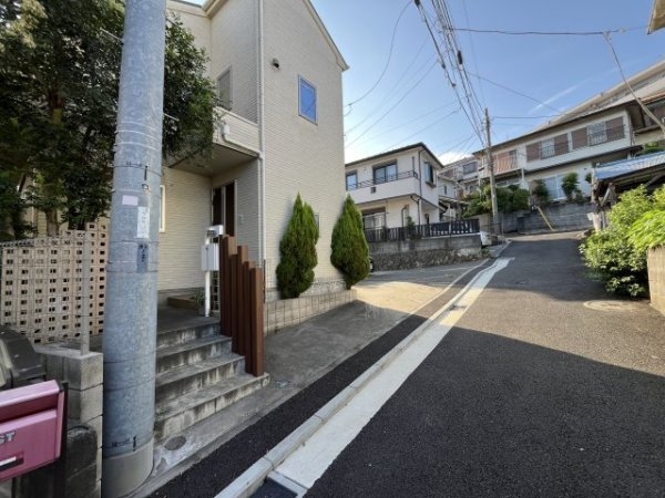 横浜市保土ケ谷区法泉１丁目の中古一戸建て