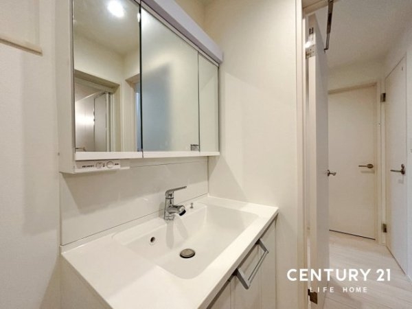 東急東横線「綱島」新築戸建て(洗面台・洗面所)