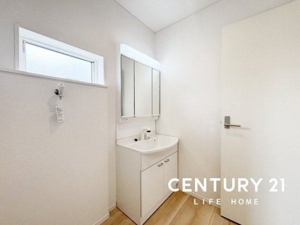 小田急線「鶴川」新築戸建