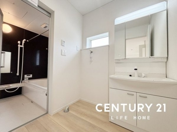 小田急線「鶴川」新築戸建